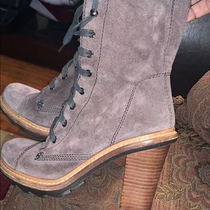 Prada suede gray boots heels 3 inch